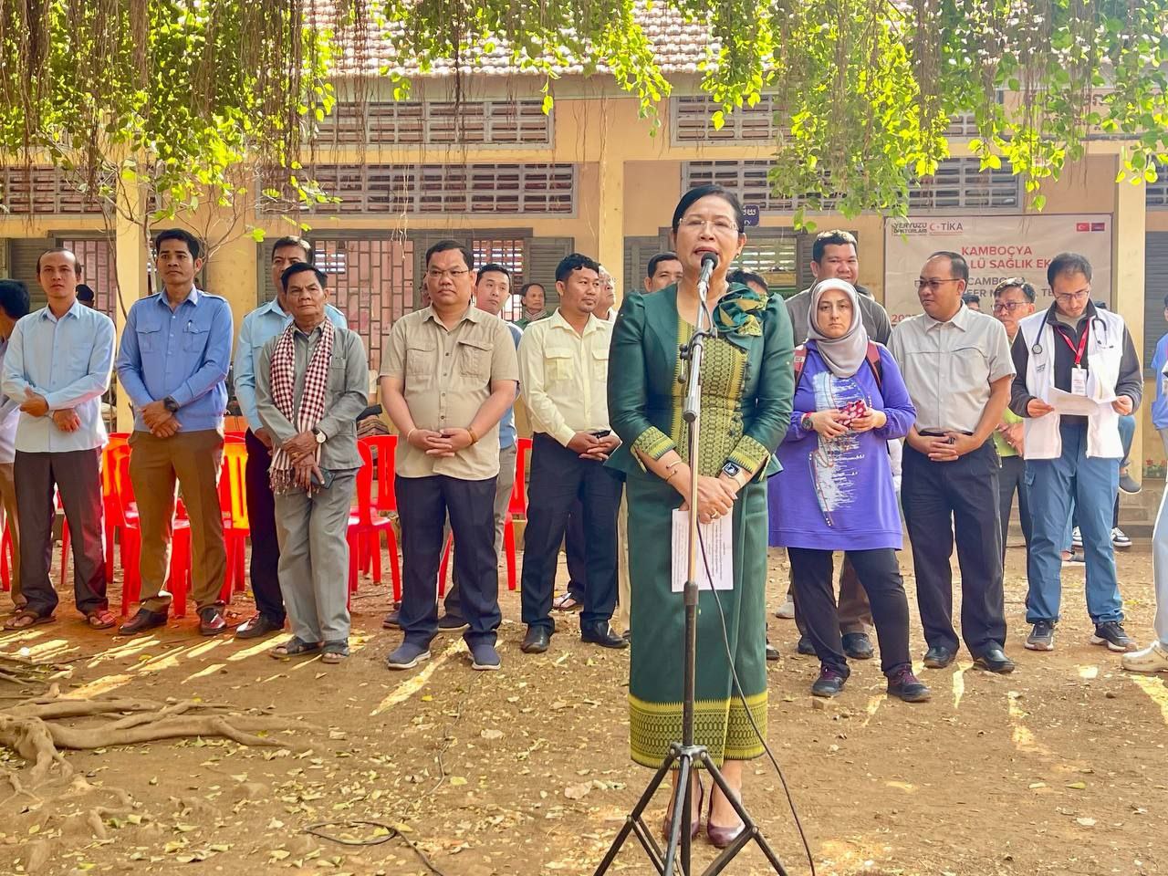 លោក ជំទាវ ងិន លីណា រដ្ឋលេខាធិការក្រសួងបរិស្ថាន៖ សុខទុក្ខរបស់ប្រជាពលរដ្ឋ គឺជាការចូលរួមរបស់ពួកយើងទាំងអស់គ្នា និងមិនទុកអ្នកណាម្នាក់ចោលឡើយ