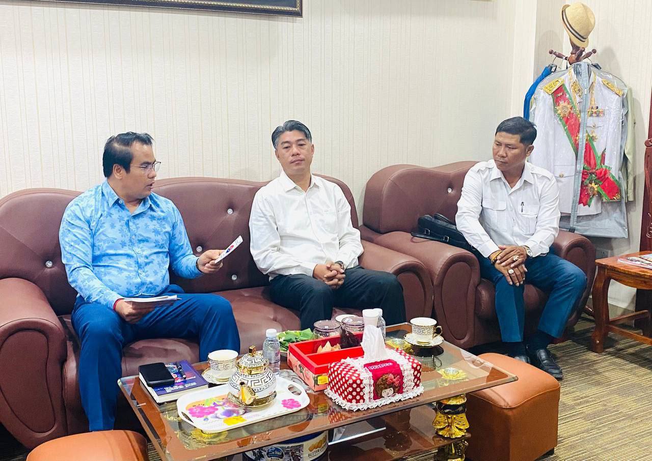 ឯកឧត្ដម​បណ្ឌិត​ សុខ​ ចាន់​ភក្ដី​ អនុញ្ញាត​ឱ្យ​ លោក​បណ្ឌិត​ ហោ​ គន្ធា​ ចូលជួប​សម្ដែង​ការ​គួរសម​ និង​ពិភាក្សា​ការងារ