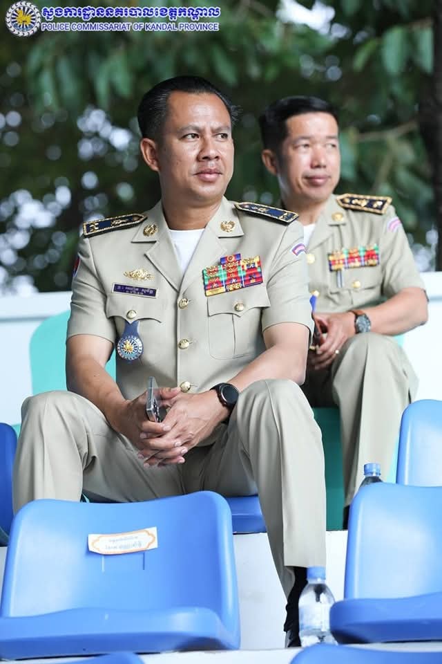 លោកឧត្តមសេនីយ៍ទោ ឈឿន សុចិត្ត ស្នងការនគរបាលខេត្តកណ្តាល អញ្ជើញចូលរួមពិធីពិនិត្យការត្រៀមហែរក្បួនព្យុហយាត្រា សម្រាប់ខួបនគរបាលជាតិ ក្រោមអធិបតីភាពដ៏ខ្ពង់ខ្ពស់ ឯកឧត្តម អភិសន្តិបណ្ឌិត ស សុខា