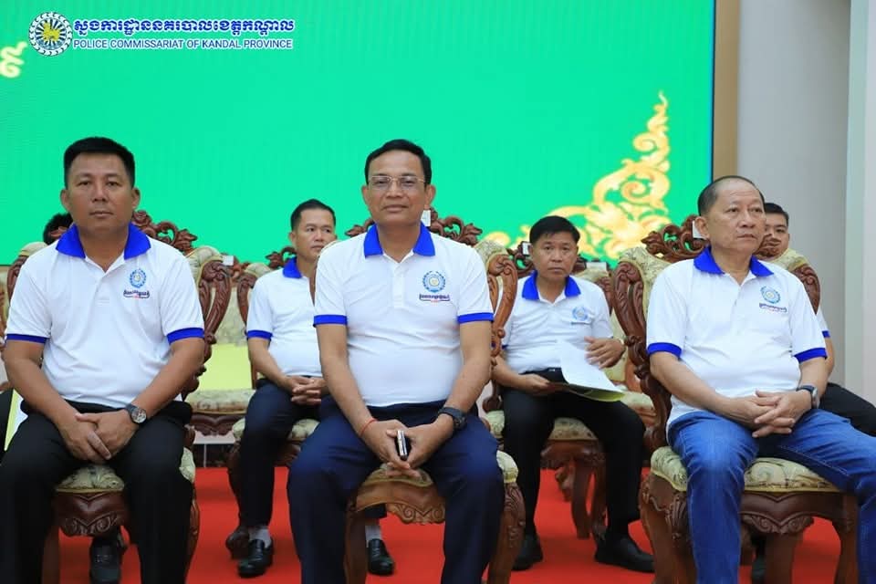 លោកឧត្តមសេនីយ៍ទោ ឈឿន សុចិត្ត ស្នងការនគរបាលខេត្តកណ្តាល បានចាត់លោកឧត្តមសេនីយ៍ត្រី ឆេង សំអឿន ស្នងការរងជាតំណាងចូលរួមពិធីអបអរសាទរខួបអនុស្សាវរីយ៍លើកទី១៣៩ នៃទិវាពលកម្មអន្តរជាតិ