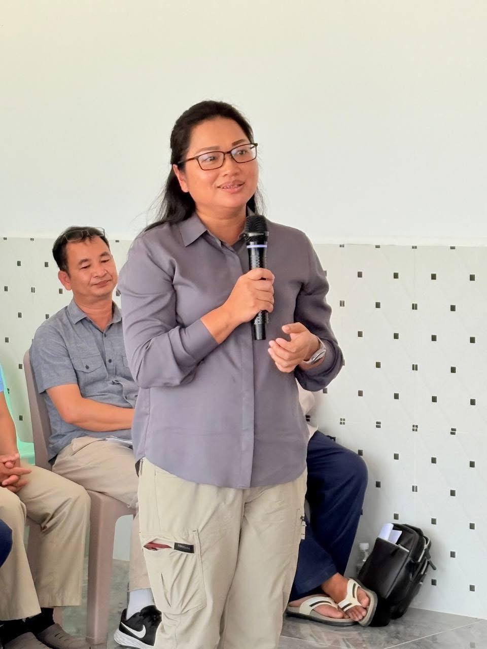 ប្រតិភូសមាគមមីក្រូហិរញ្ញវត្ថុកម្ពុជា បានជួបសំណេះសំណាល និងចែករំលែកអំពីចំណេះដឹងផ្នែកហិរញ្ញវត្ថុជូនដល់សម្បទានិក នៃគម្រោងបែងចែកដីដើម្បីសង្គមកិច្ច និងការអភិវឌ្ឍសេដ្ឋកិច្ចដំណាក់កាលទី៣ (LASED III) ក្នុងគោលបំណងផ្តល់នូវ..