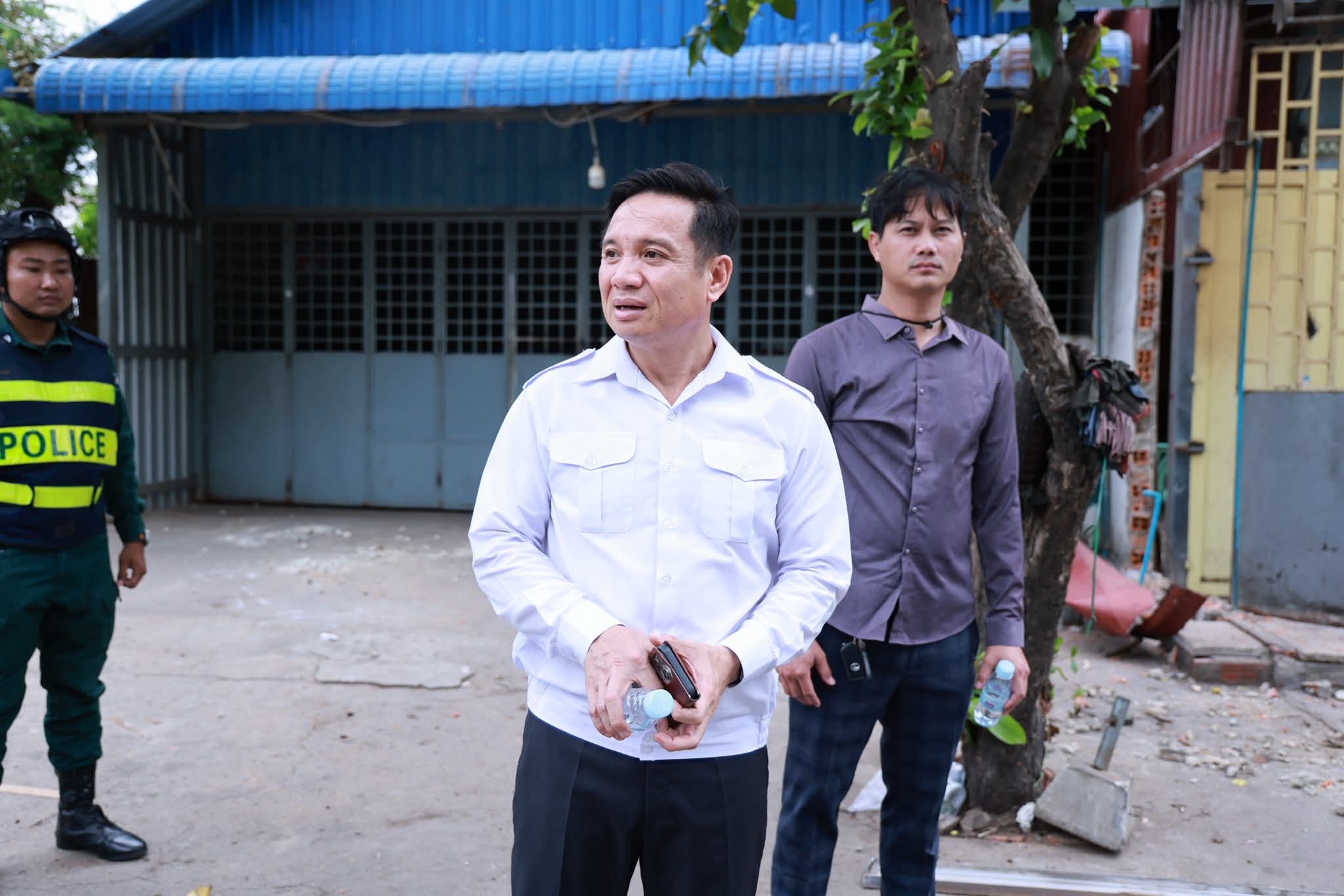 អាជ្ញាធរខេត្តកណ្តាល បន្តចុះត្រួតពិនិត្យ និងអនុវត្តវិធានការរៀបចំសណ្តាប់ធ្នាប់សាធារណៈ នៅតាមបណ្ដាផ្លូវផ្សារដើមមៀន ក្នុងភូមិសាស្ត្រក្រុងតាខ្មៅ ដើម្បីលើកកម្ពស់សោភ័ណភាព និងសុវត្ថិភាពសាធារណៈ,,