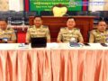លោកឧត្តមសេនីយ៍ត្រី ឡាក់ ម៉េងធី ស្នងការរង រួមជាមួយលោកស្នងការរងចំនួន៣រូប បានដឹកនាំកិច្ចប្រជុំជាមួយក្រុមការងារនៅស្នងការដ្ឋាន និងតាមបណ្តាស្រុក/ក្រុង..
